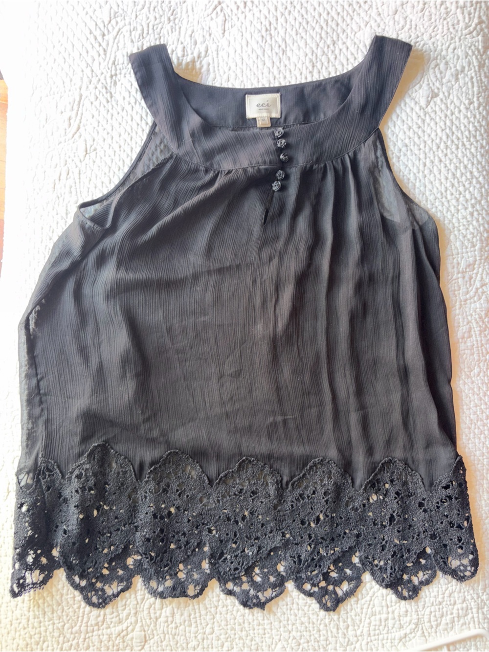 Black Sleeveless  blouse